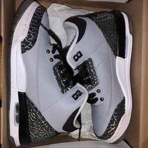 NEED GONE! Jordan 3’s